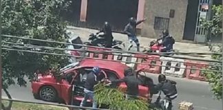 Asaltan a cambista con armas de guerra
