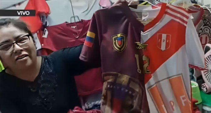 Comerciantes de Gamarra apuestan por la camiseta ‘Peruzolana’