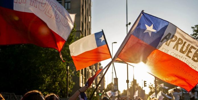 Chile: Aún no deciden qué votar en el plesbiscito constitucional