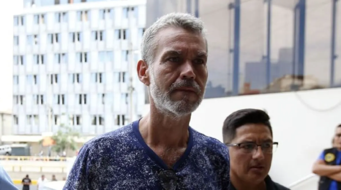 Condenan a 6 años de prisión a excongresista Víctor Albrecht