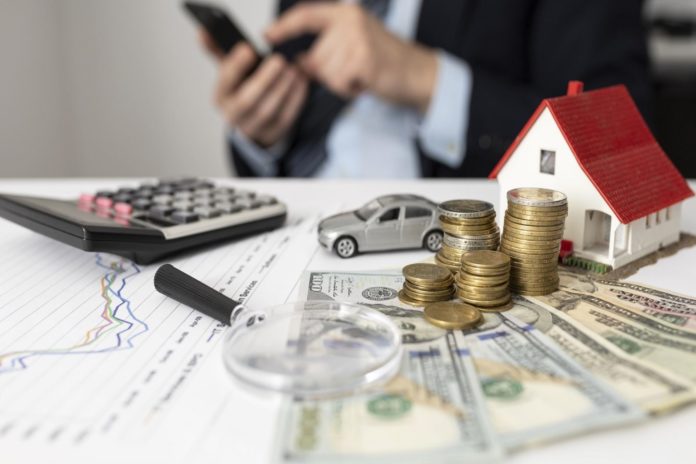 En el Año Nuevo 2024: ¿me conviene ahorrar en soles o dólares?