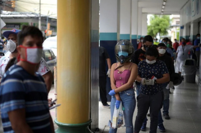 Ecuador identifica primer caso de la variante 'Pirola' de la COVID-19
