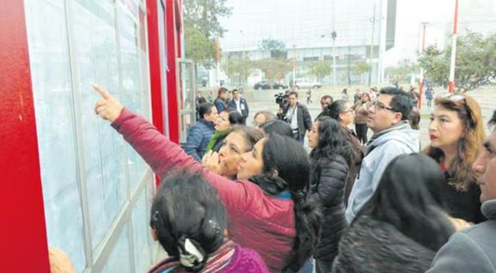 a Gobierno arequipeño debe S/3 millones a ex trabajadores