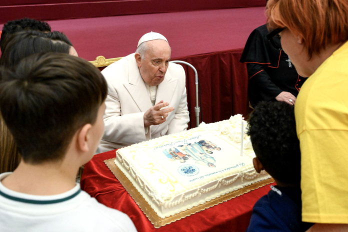 Papa Francisco celebró su cumpleaños 87 Papa Francisco celebró su cumpleaños 87