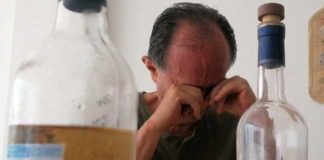 Fiestas de fin de año: Beber alcohol adulterado podría causar pérdida de visión fin de año