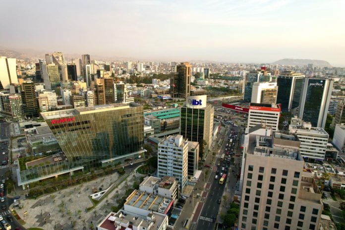 Perú tiene la tasa de interés de referencia más baja de la región