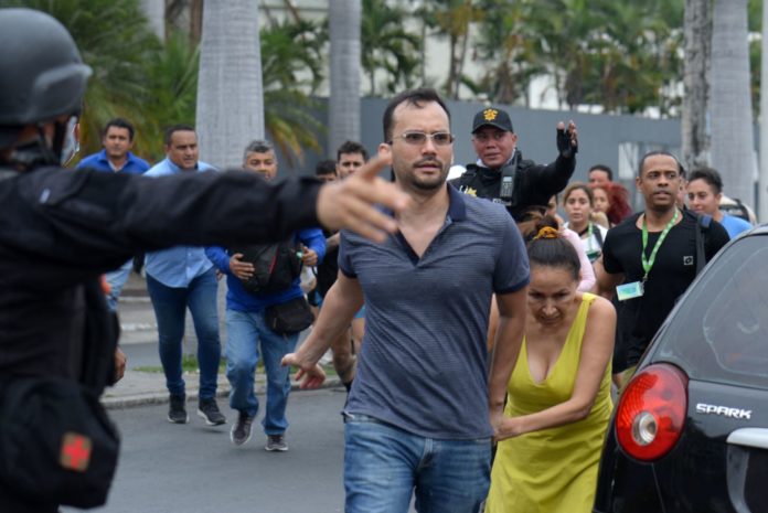 Ola de violencia en Ecuador deja al menos 10 víctimas mortales