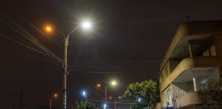 Carmen de la Legua mejora seguridad con luces con tecnología