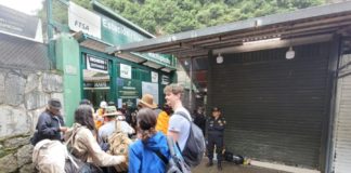 Población de Machu Picchu rechaza diálogo y radicaliza huelga Población de Machu Picchu rechaza diálogo y radicaliza huelga