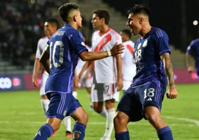 ¡Ricardo Gareca es nuevo DT de Chile!