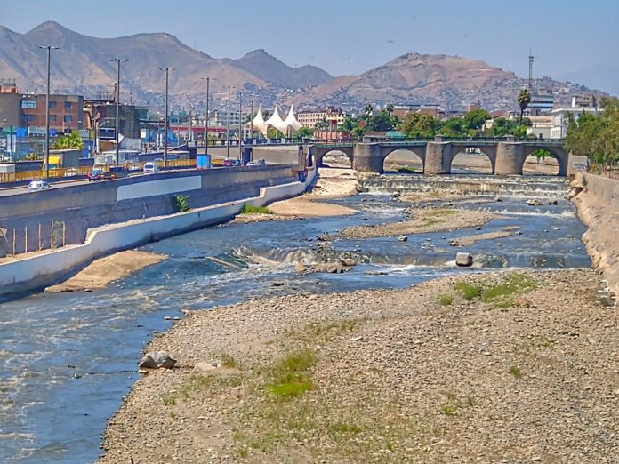 El 60% de limeños viven al borde de los ríos