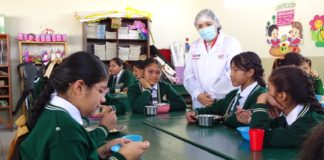 Desayuno a millones de escolares el 2023