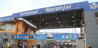 Usuarios del Metropolitano pagan medio pasaje con tarjetas ajenas