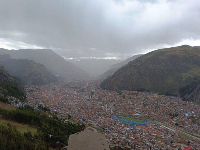 Persistentes lluvias en la sierra centro y sur afectarían a 11 regiones