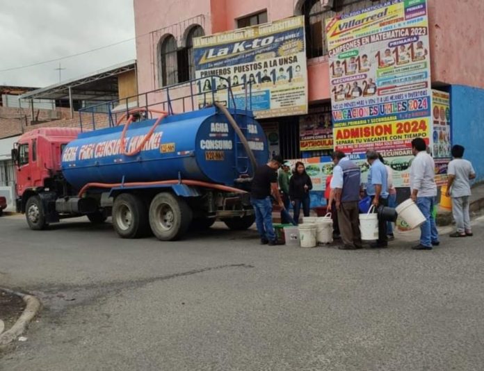 Segundo día consecutivo sin agua potable en Arequipa