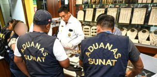 Incautan diamantes valorizados en más de 15.5 millones de soles Incautan diamantes valorizados en más de 15.5 millones de soles