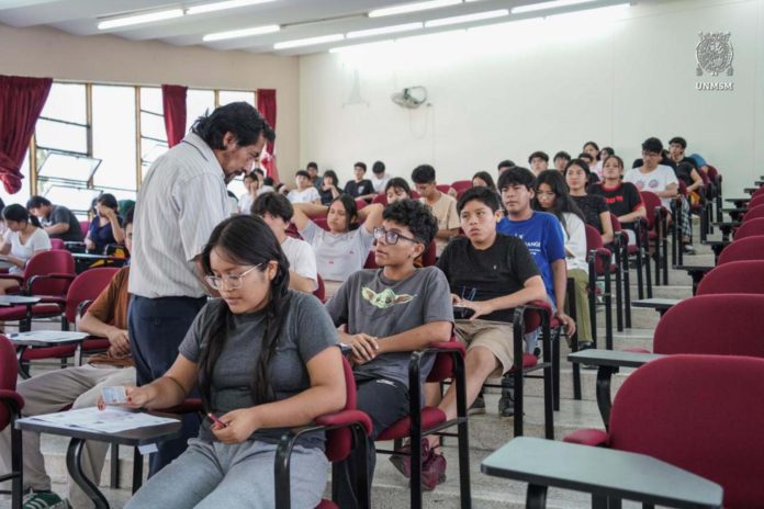 Postulantes a filiales provinciales de San Marcos rendirán examen en Lima Postulantes a filiales provinciales de San Marcos rendirán examen en Lima