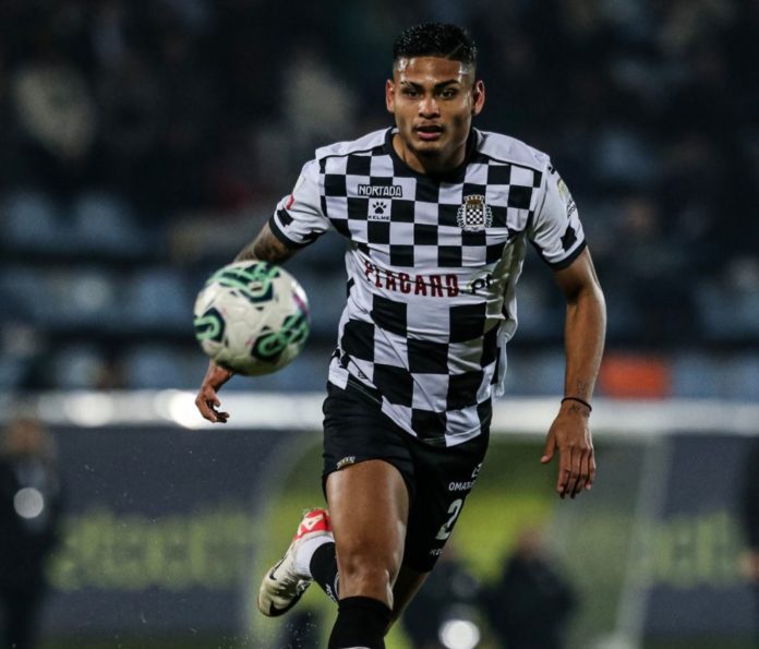 Alianza Lima ficha a Jeriel De Santis: Un refuerzo con raíces peruanas para la delantera.