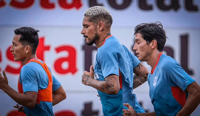 Paolo Guerrero anotó su primer gol en entrenamientos con César Vallejo