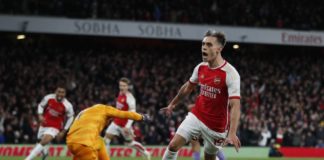 Los Gunners arrollan al Liverpool (3-1) y reavivan la competencia por la corona de la Premier.