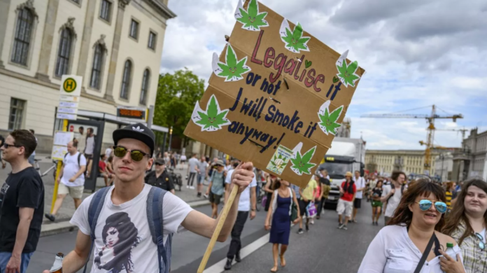Alemania legaliza el consumo recreativo de cannabis