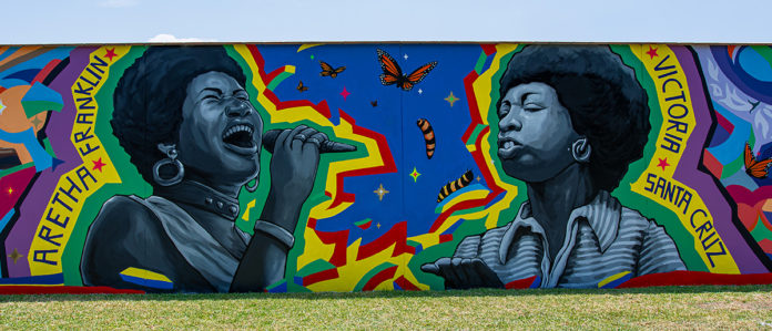 Embajada de EE.UU. homenajea a Santa Cruz y Aretha Franklin