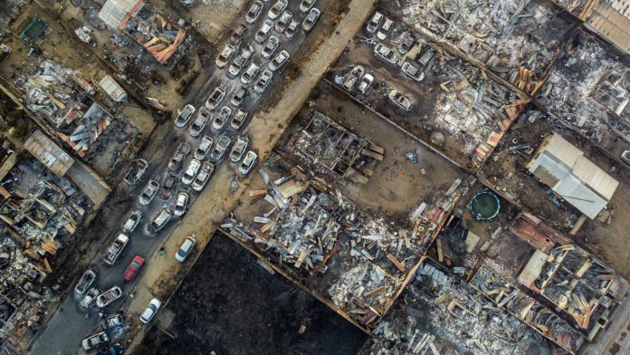 Chile: aumentan a 122 los fallecidos por incendios Chile: aumentan a 122 los fallecidos por incendios
