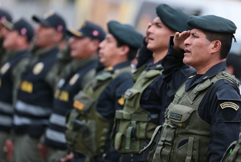 PNP: Irregularidades en compra de 56 tanquetas por casi 200 M