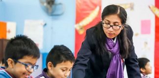 Pagan hasta S/ 30 mil por deuda social a maestros Maestros