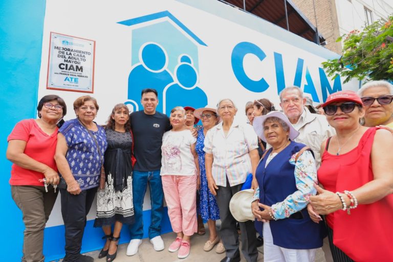 Muni de Ate inauguró remodelado CIAM