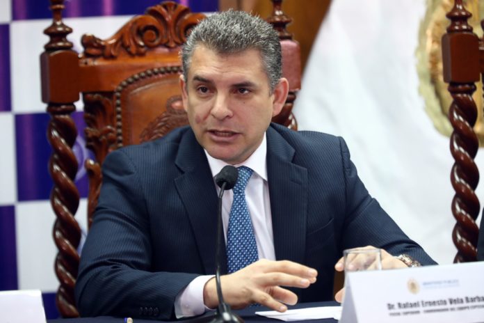 Rafael Vela estaría coludido con Vladimir Cerrón