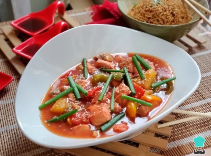 pollo con  piña y verduras