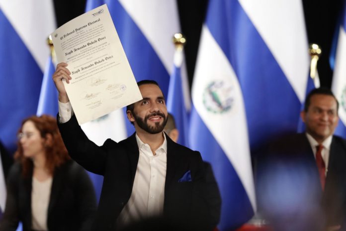 Bukele recibe su credencial como presidente electo de El Salvador Bukele recibe su credencial como presidente electo de El Salvador