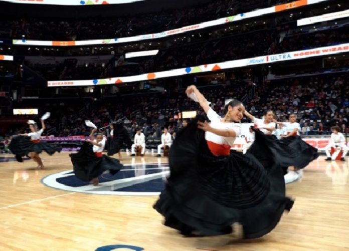 La marinera norteña brilla en Estados Unidos