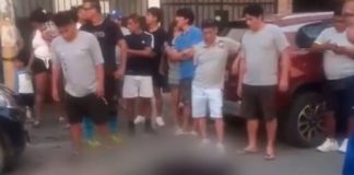 Acribillan a dirigente en su puerta