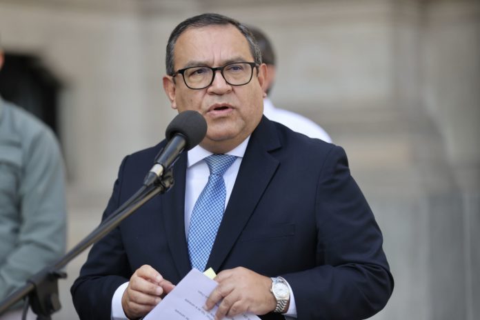 Fiscalía confirma investigación preliminar contra Alberto Otárola