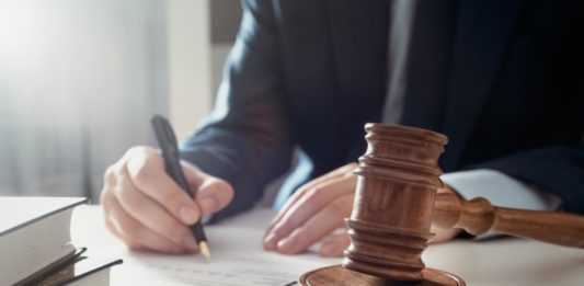 Cómo hacer una declaratoria de herederos si no dejó testamento