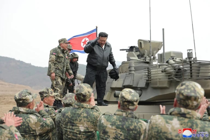 Kim Jong-un supervisó nuevo simulacro bélico