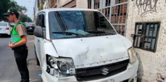 Muere tras ser embestida por vehículo