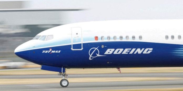 Testifica contra empresa Boeing y acaba muerto