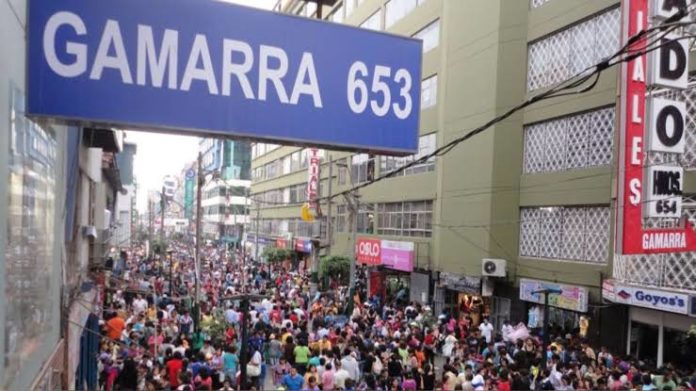 Gamarra se alista para campaña del Día de la Madre