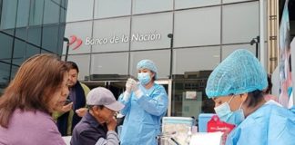 Vacunación a fonavistas en agencias del Banco de la Nación