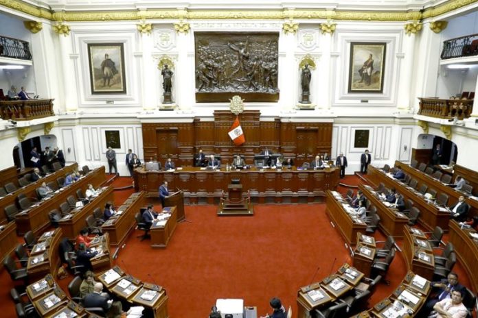 Congreso elimina por insistencia el lenguaje inclusivo