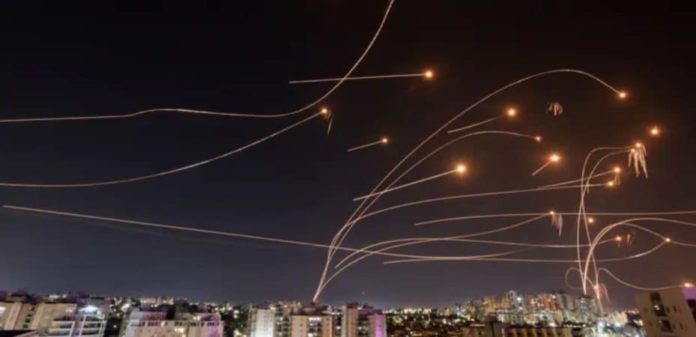 ¿Cómo funciona el Domo de Hierro del ejército de Israel?