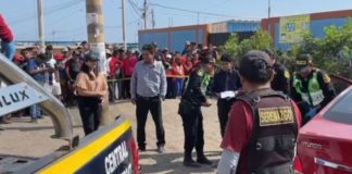 Pareja mata a maestra delante de sus alumnos