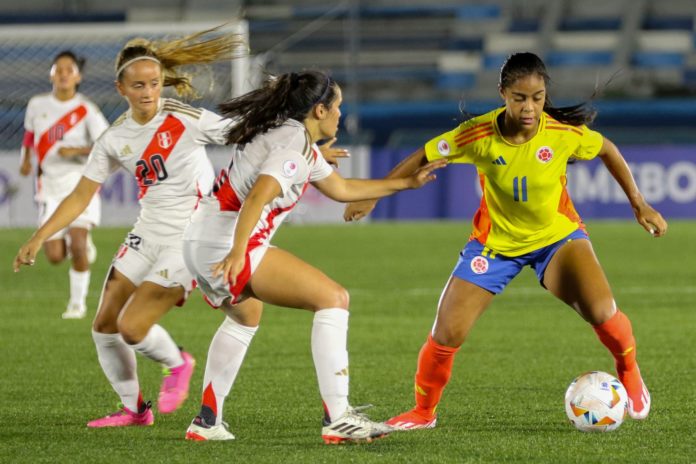 Perú cayó 1 a 0 ante Colombia en su debut del hexagonal final