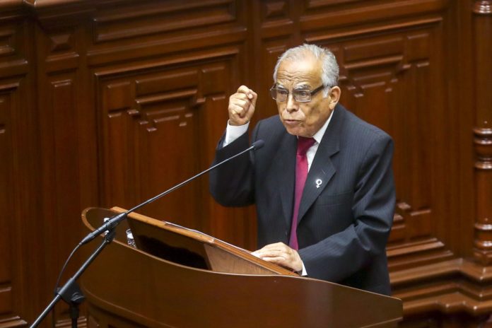 Aníbal Torres se salvó de inhabilitación por 10 años
