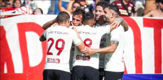 Universitario venció 2-1 a Unión Comercio y es líder del Apertura Universitario venció 2-1 a Unión Comercio y es líder del Apertura