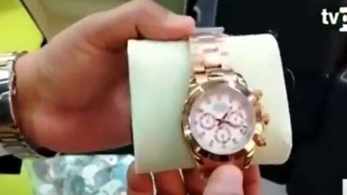 Siete detenidos tras decomiso de joyas falsas en Mesa Redonda