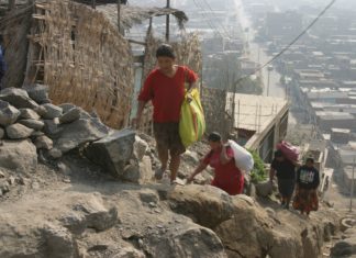 Dina Boluarte censuró informe del INEI sobre aumento de pobreza en Perú